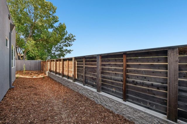 2079 Freya Walk, Sacramento, CA 95835