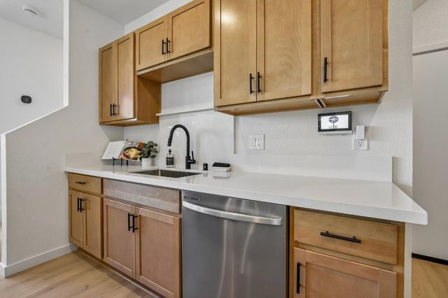 2079 Freya Walk, Sacramento, CA 95835