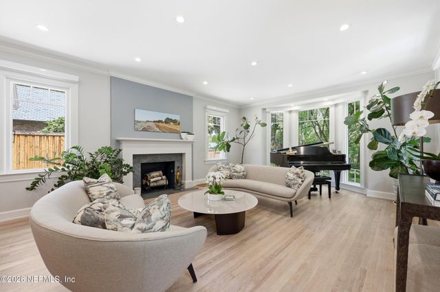 2782 GREEN BAY Lane, Jacksonville, FL 32207