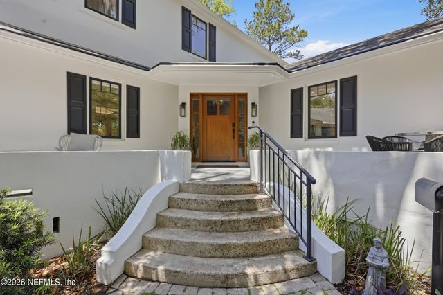 2782 GREEN BAY Lane, Jacksonville, FL 32207