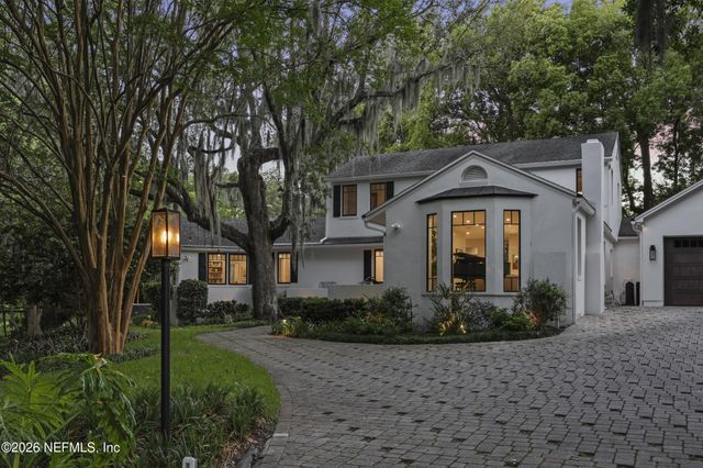 2782 GREEN BAY Lane, Jacksonville, FL 32207