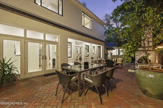 2782 GREEN BAY Lane, Jacksonville, FL 32207