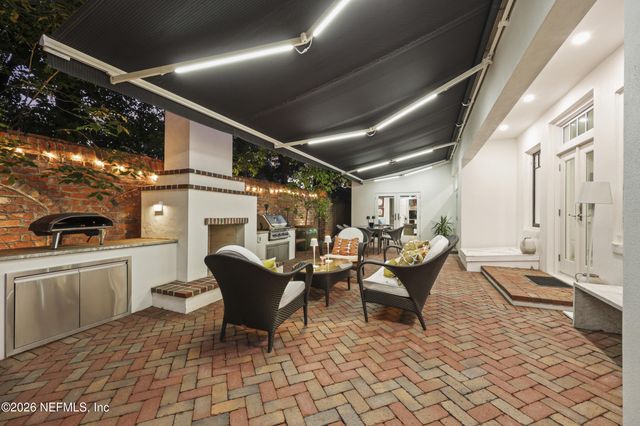 2782 GREEN BAY Lane, Jacksonville, FL 32207