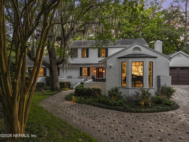 2782 GREEN BAY Lane, Jacksonville, FL 32207