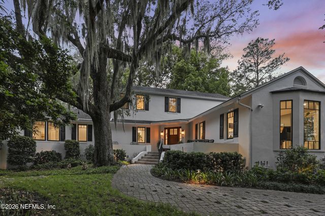 2782 GREEN BAY Lane, Jacksonville, FL 32207