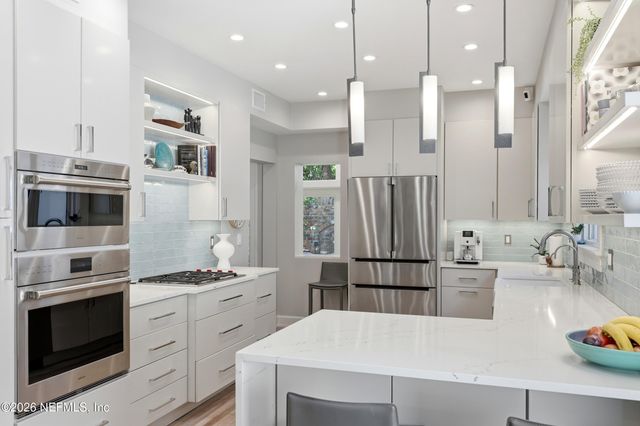 2782 GREEN BAY Lane, Jacksonville, FL 32207