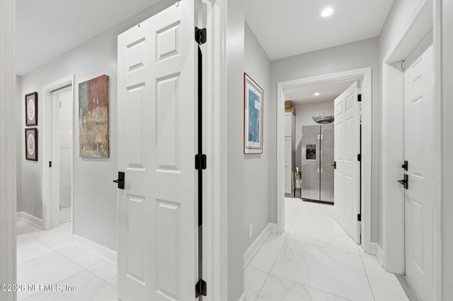 2782 GREEN BAY Lane, Jacksonville, FL 32207