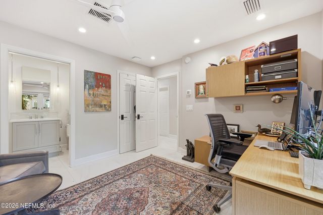 2782 GREEN BAY Lane, Jacksonville, FL 32207