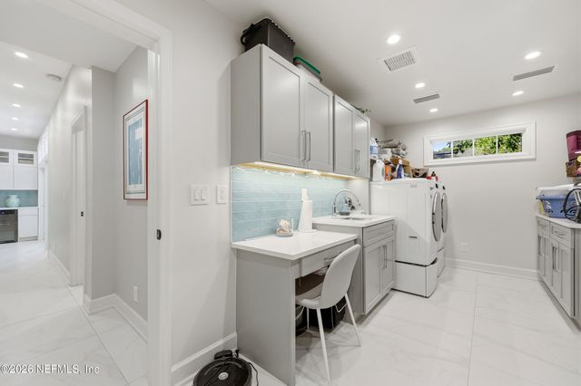 2782 GREEN BAY Lane, Jacksonville, FL 32207