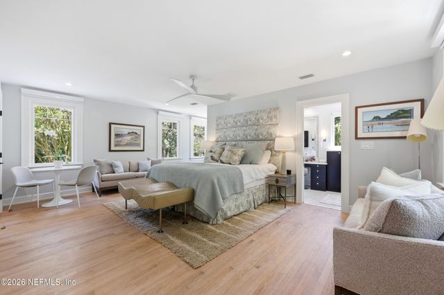 2782 GREEN BAY Lane, Jacksonville, FL 32207