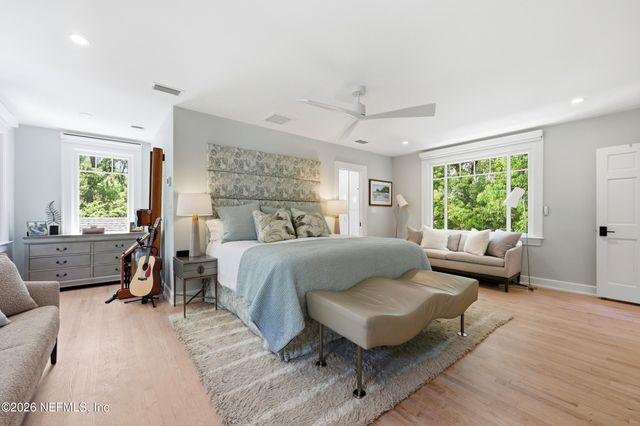 2782 GREEN BAY Lane, Jacksonville, FL 32207