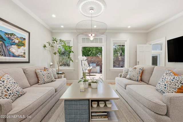 2782 GREEN BAY Lane, Jacksonville, FL 32207