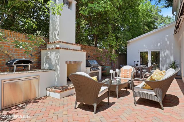 2782 GREEN BAY Lane, Jacksonville, FL 32207