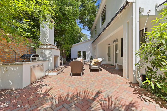 2782 GREEN BAY Lane, Jacksonville, FL 32207