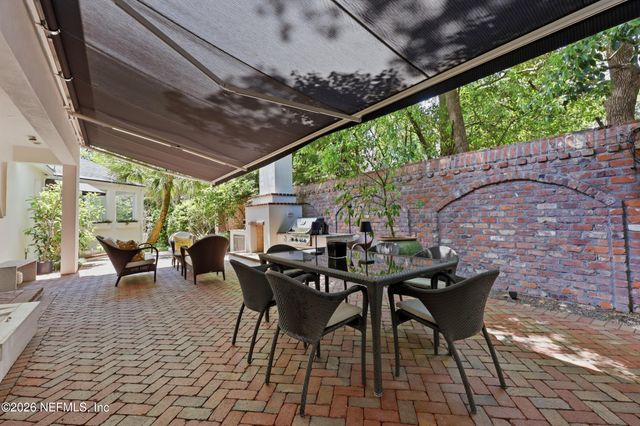 2782 GREEN BAY Lane, Jacksonville, FL 32207