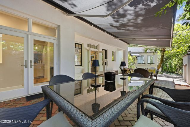 2782 GREEN BAY Lane, Jacksonville, FL 32207