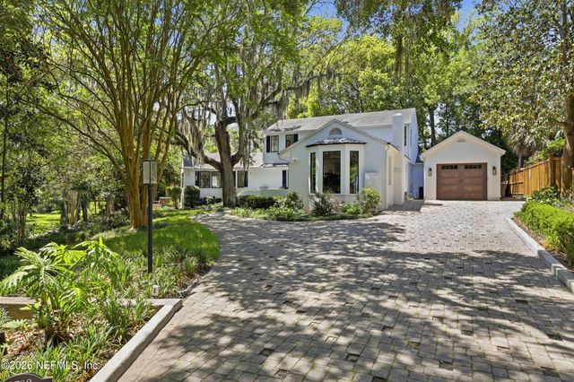 2782 GREEN BAY Lane, Jacksonville, FL 32207