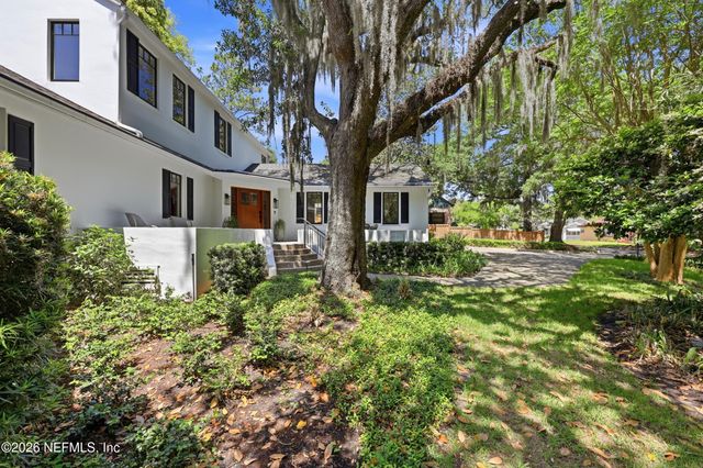 2782 GREEN BAY Lane, Jacksonville, FL 32207