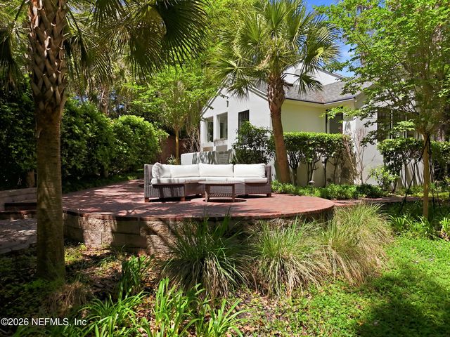 2782 GREEN BAY Lane, Jacksonville, FL 32207