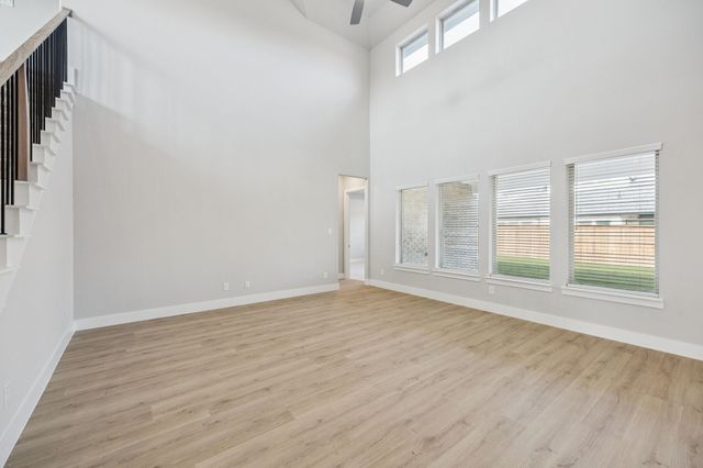 523 Blackwater Trail, Waxahachie, TX 75165