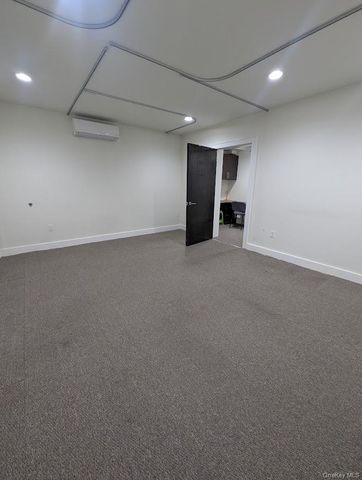 58-34 Main Street, Flushing, NY 11355