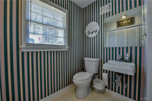 2510 19th E, Tuscaloosa, AL 35404