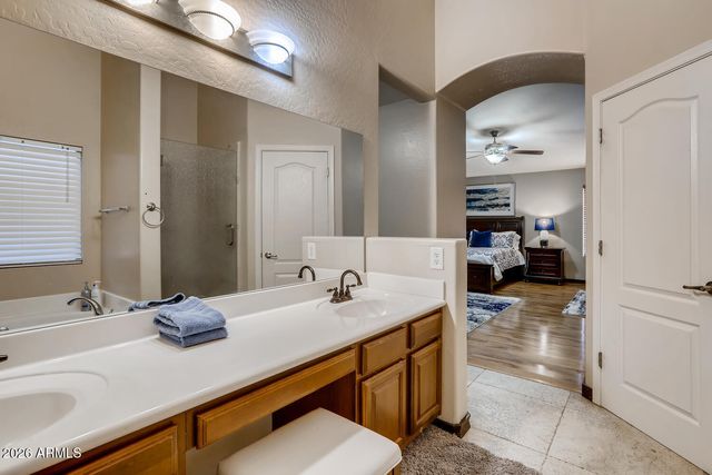 12379 W SELLS Drive, Avondale, AZ 85392