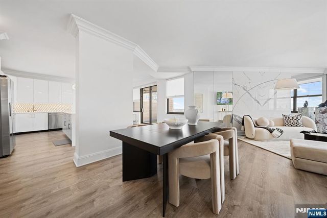 7002 Boulevard East PH 43A, Guttenberg, NJ 07093