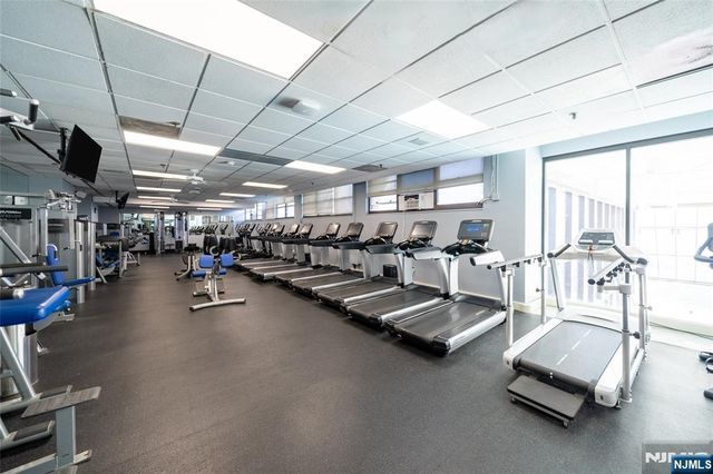 7002 Boulevard East PH 43A, Guttenberg, NJ 07093