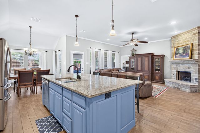 11000 Wanamaker Drive, Benbrook, TX 76126