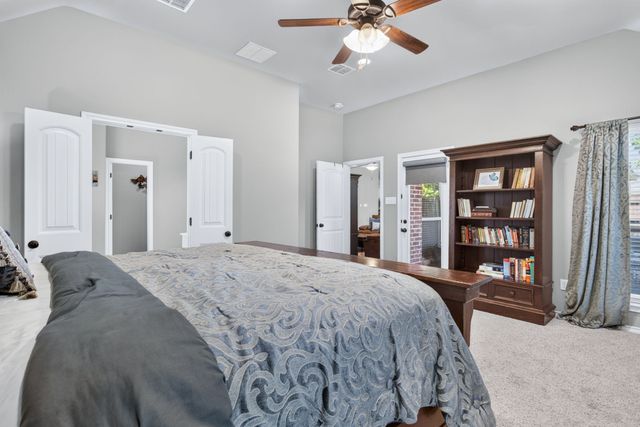 11000 Wanamaker Drive, Benbrook, TX 76126