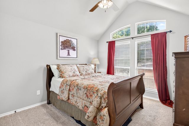 11000 Wanamaker Drive, Benbrook, TX 76126