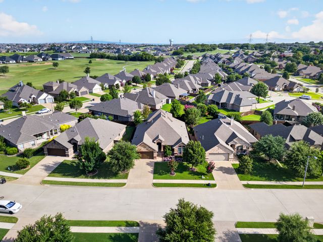 11000 Wanamaker Drive, Benbrook, TX 76126