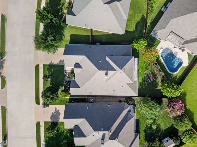 11000 Wanamaker Drive, Benbrook, TX 76126