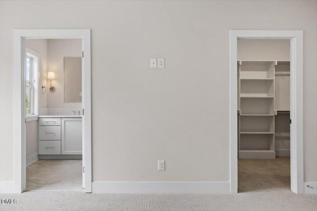 810 Maple Berry Lane 105, Raleigh, NC 27607