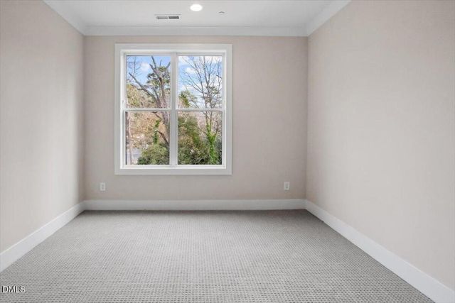 810 Maple Berry Lane 105, Raleigh, NC 27607