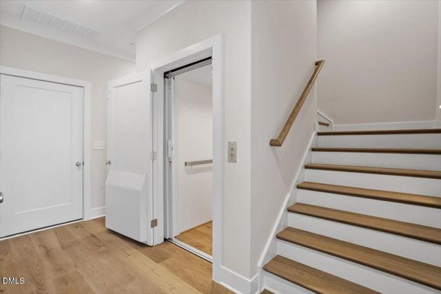 810 Maple Berry Lane 105, Raleigh, NC 27607