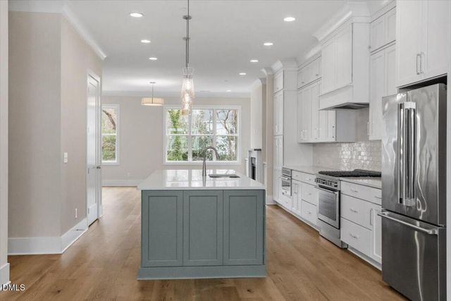 810 Maple Berry Lane 105, Raleigh, NC 27607