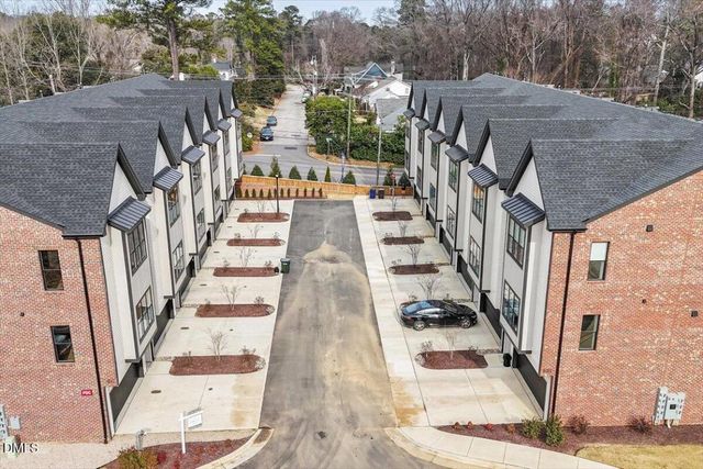 810 Maple Berry Lane 105, Raleigh, NC 27607