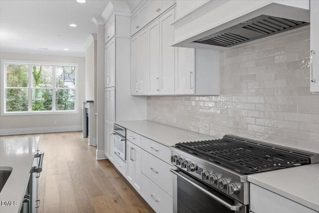 810 Maple Berry Lane 105, Raleigh, NC 27607