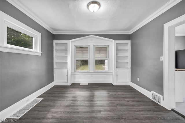 4418 W 48th Street, Cleveland, OH 44144