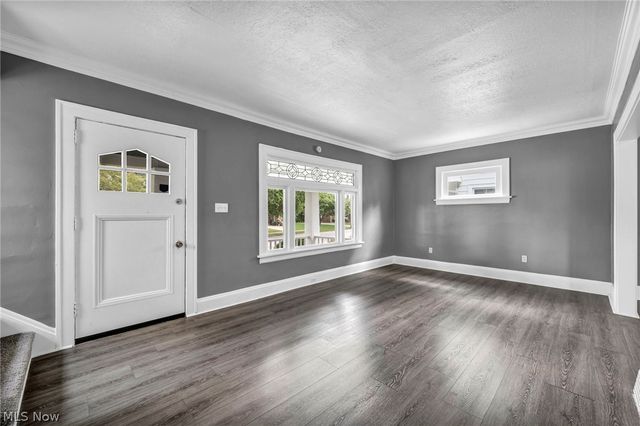 4418 W 48th Street, Cleveland, OH 44144