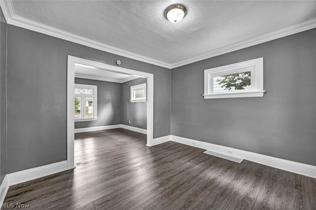 4418 W 48th Street, Cleveland, OH 44144