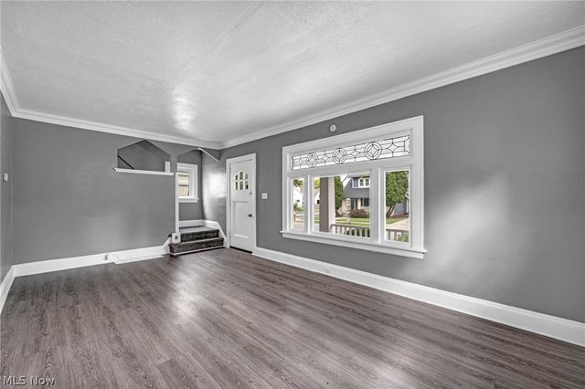 4418 W 48th Street, Cleveland, OH 44144