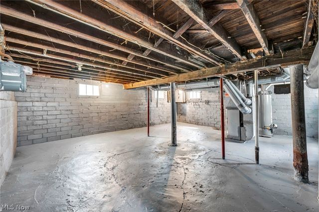 4418 W 48th Street, Cleveland, OH 44144