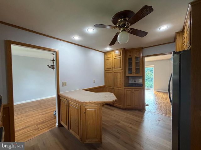 3303 SILVERSIDE RD, Wilmington, DE 19810