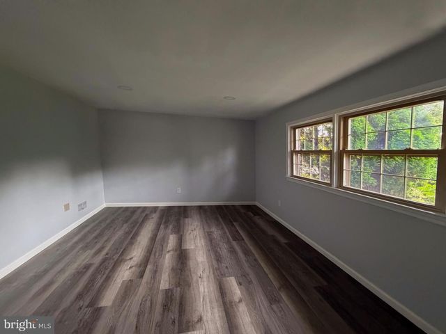 3303 SILVERSIDE RD, Wilmington, DE 19810