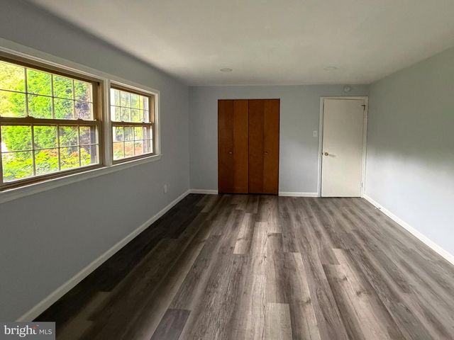 3303 SILVERSIDE RD, Wilmington, DE 19810