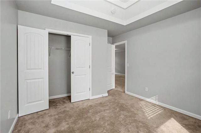 21 Seville Court, Newnan, GA 30263