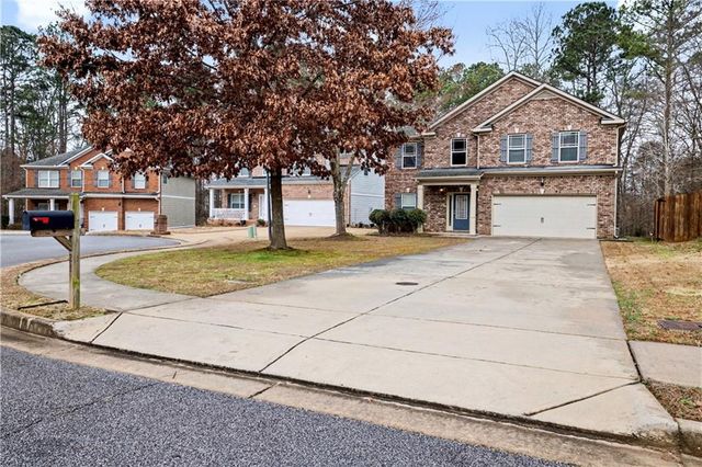 21 Seville Court, Newnan, GA 30263